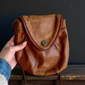Vintage Leather Tan Unique Crossbody Shoulder Bag Envelope Flap 3 compartments